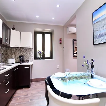 Apartment Filipovic 1 *